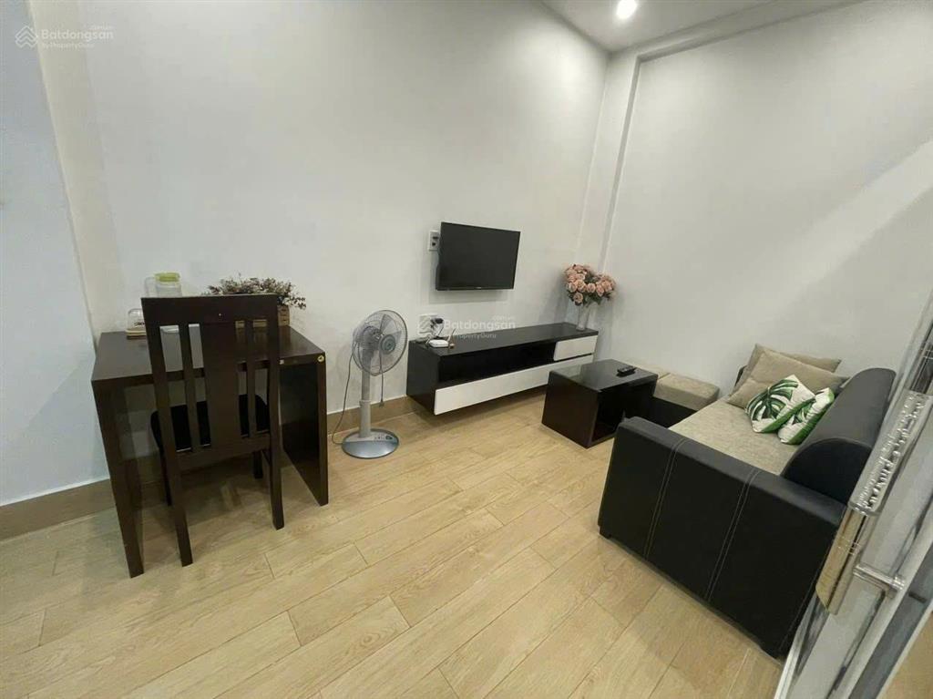 Cho thuê căn hộ mini 1 ngủ tách bếp rộng (40m2) waterfront city.