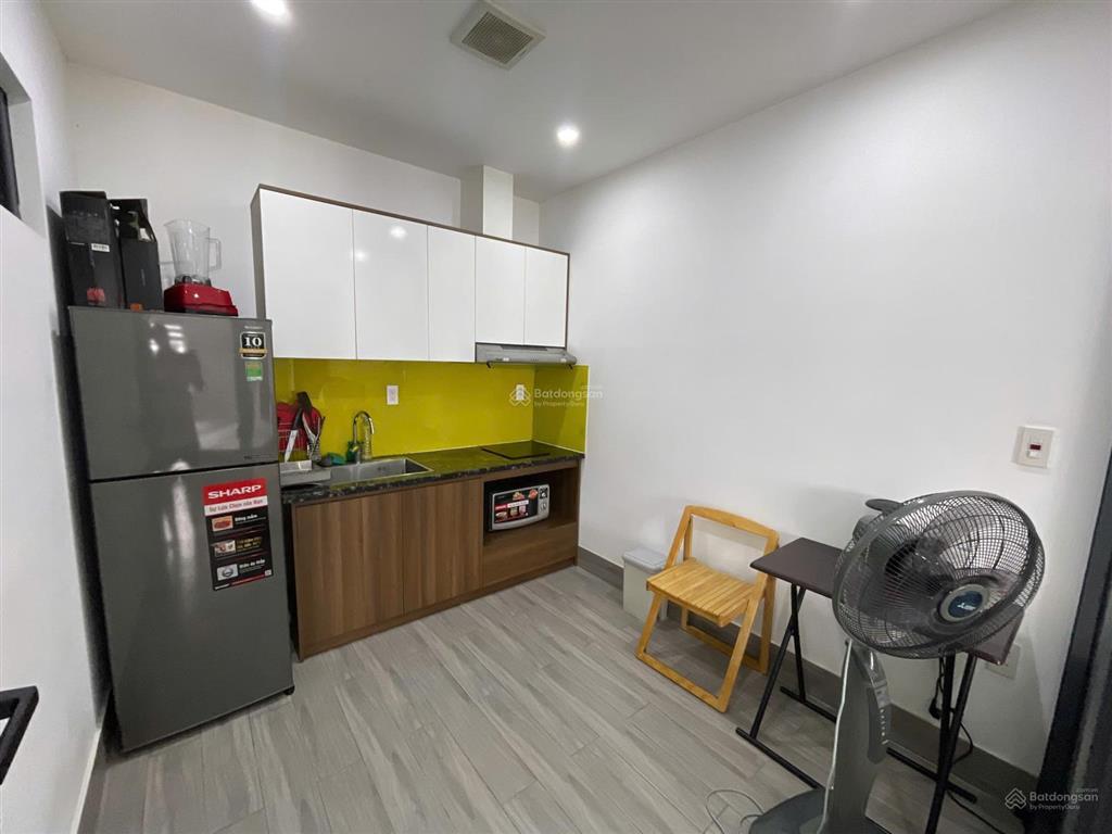 Cho thuê căn hộ cao cấp 1 ngủ full đồ tách bếp (40m2) waterfront city