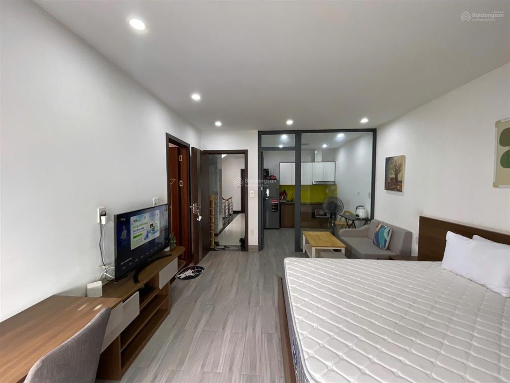 Cho thuê căn hộ cao cấp 1 ngủ full đồ tách bếp (40m2) waterfront city