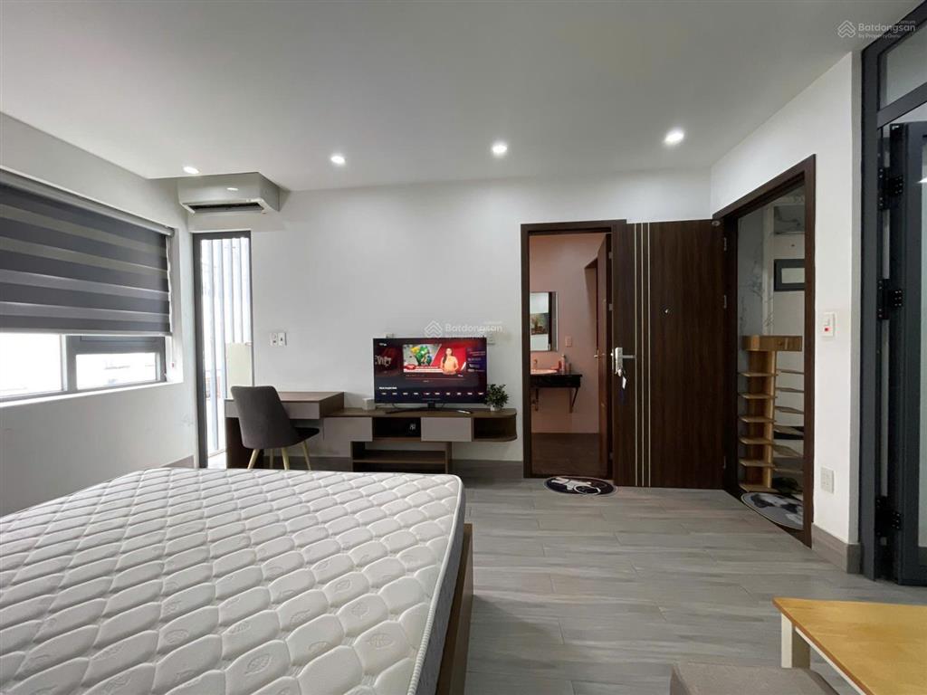 Cho thuê căn hộ cao cấp 1 ngủ full đồ tách bếp (40m2) waterfront city