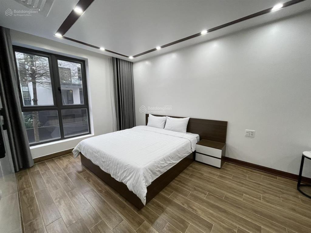 Cho thuê căn hộ dịch vụ 1 ngủ (40m2) full đồ waterfront city.