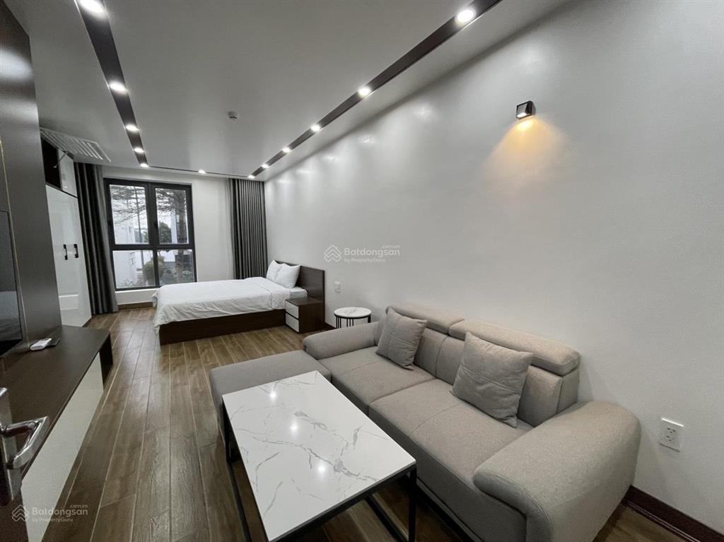 Cho thuê căn hộ dịch vụ 1 ngủ (40m2) full đồ waterfront city.