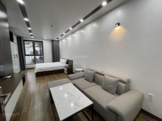 Cho thuê căn hộ dịch vụ 1 ngủ (40m2) full đồ waterfront city.