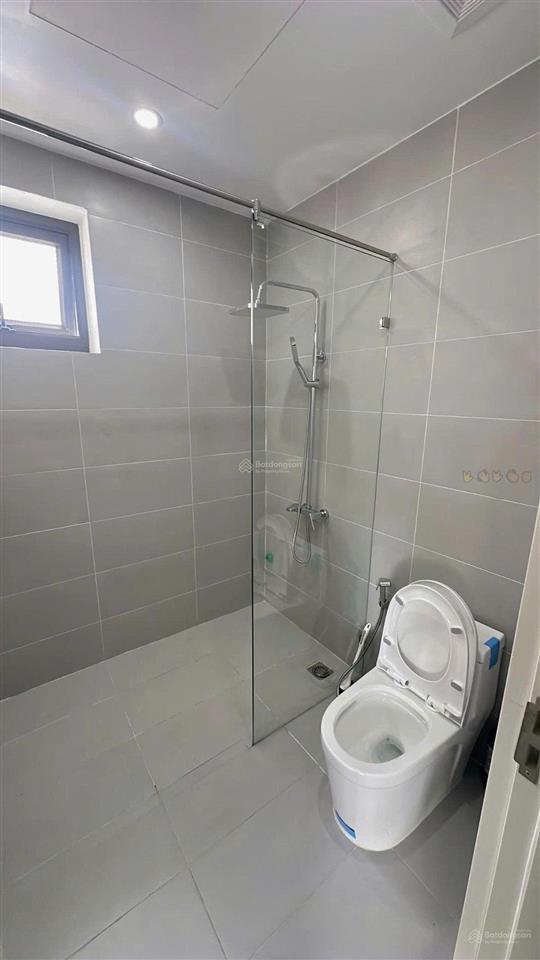 Cho thuê căn hộ cao cấp 1 ngủ full đồ rộng (40m2) waterfront city