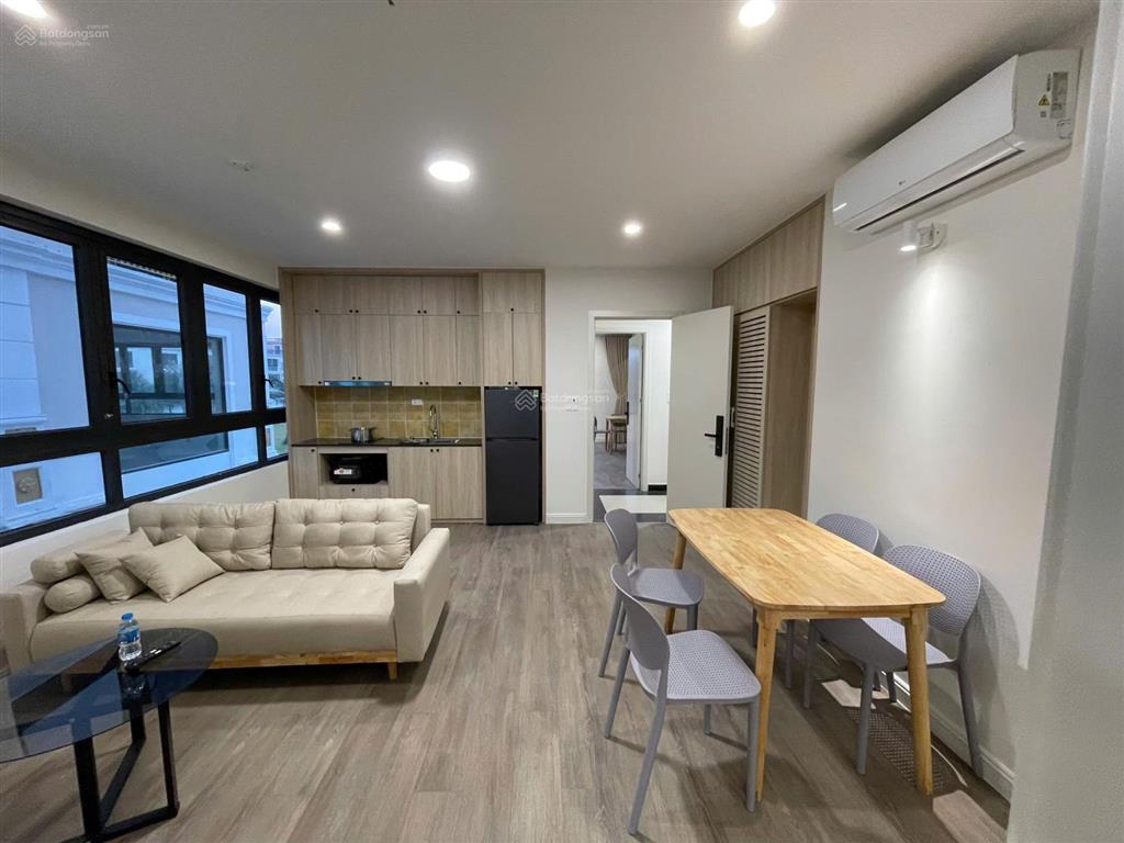 Cho thuê căn hộ 2 p. ngủ (70m2) full nội thất tại vinhomes vũ yên