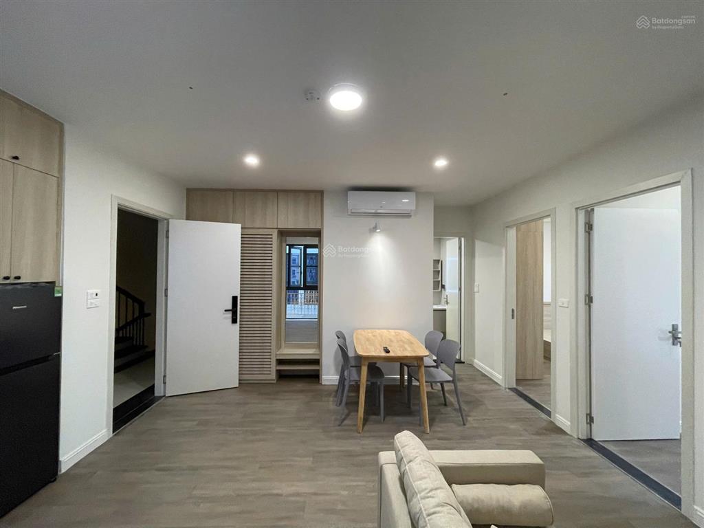 Cho thuê căn hộ 2 p. ngủ (70m2) full nội thất tại vinhomes vũ yên