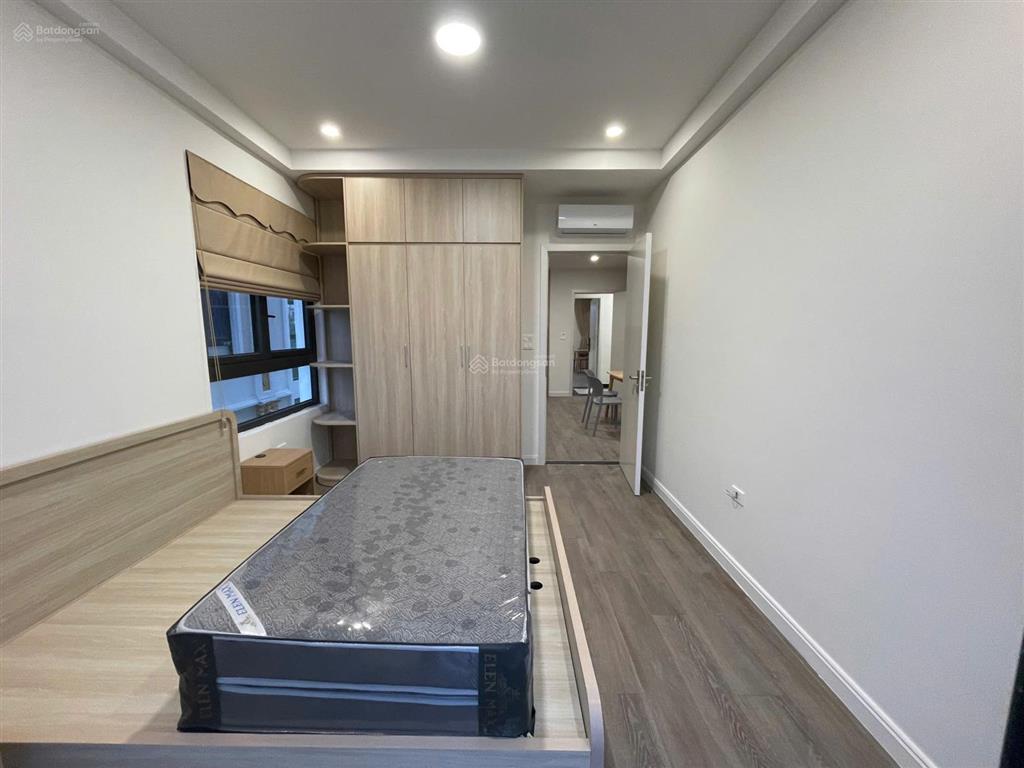 Cho thuê căn hộ 2 p. ngủ (70m2) full nội thất tại vinhomes vũ yên