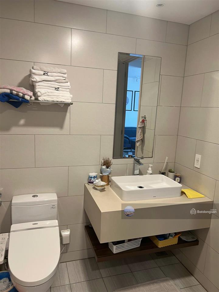 Bán căn 3pn  2wc waterina suite, view sông sài gòn, full nội thất có hđ thuê 33tr/th chỉ 16 tỷ