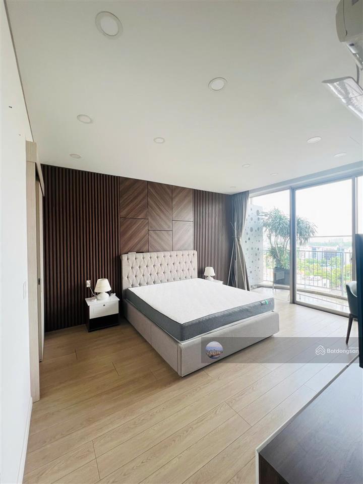Bán căn 3pn  2wc waterina suite, view sông sài gòn, full nội thất có hđ thuê 33tr/th chỉ 16 tỷ