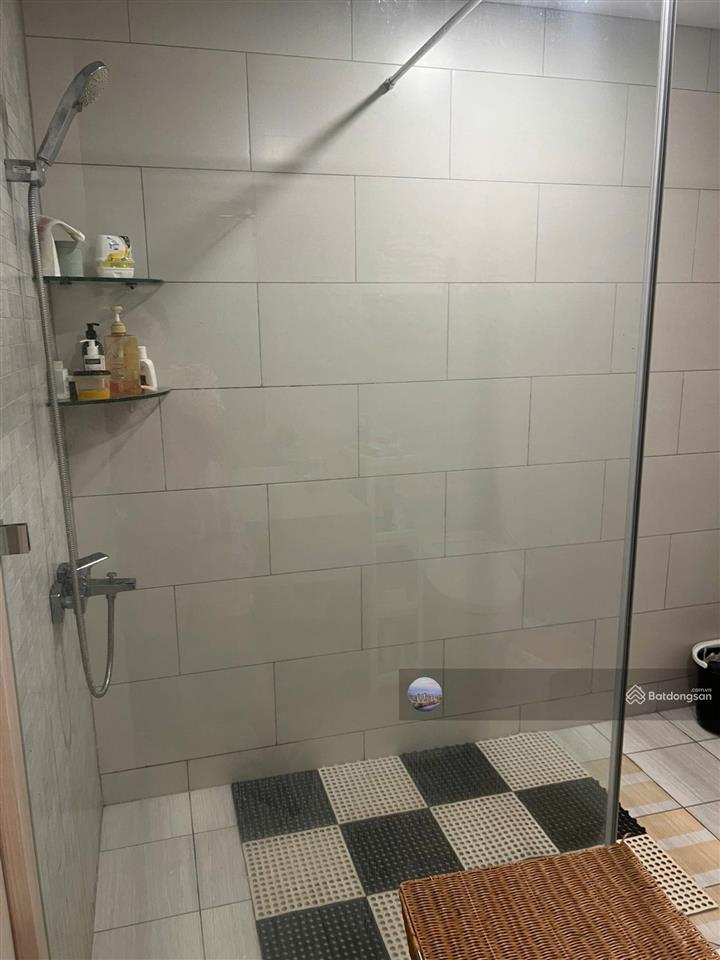 Bán căn 3pn  2wc waterina suite, view sông sài gòn, full nội thất có hđ thuê 33tr/th chỉ 16 tỷ