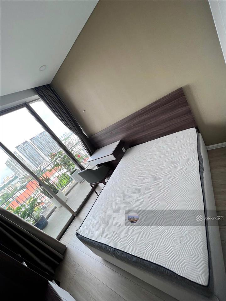 Bán căn 3pn  2wc waterina suite, view sông sài gòn, full nội thất có hđ thuê 33tr/th chỉ 16 tỷ