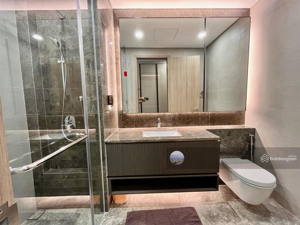 Bán căn 1pn  64m2 the river thủ thiêm, view đông nam nội thất cơ bản giá chỉ 11,5 tỷ