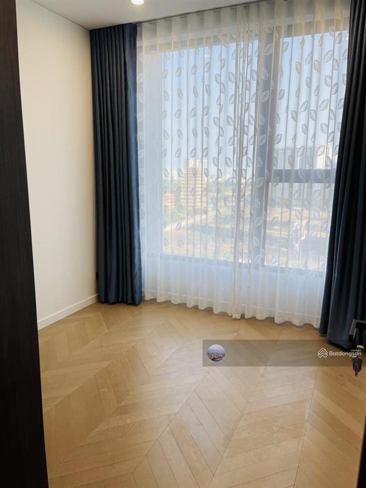 Bán căn 2pn  72m2 lumiere riverside, view landmark 81, giá chỉ 10,7 tỷ