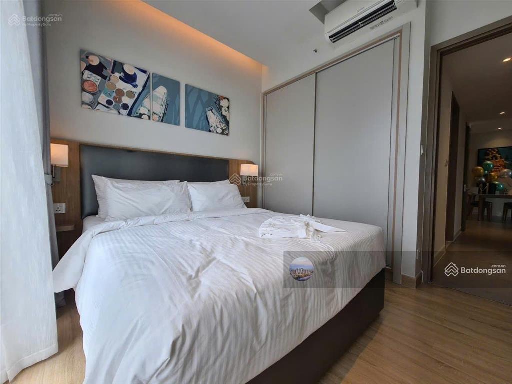 Bán căn 2pn  94m2 zenity q1  capitaland  nhà nội thất cơ bản giá chỉ 9,9 tỷ