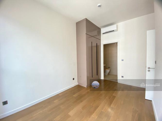 Bán căn 1pn  60m² saigon royal q4, view hồ bơi tầng cao giá chỉ 6,3 tỷ