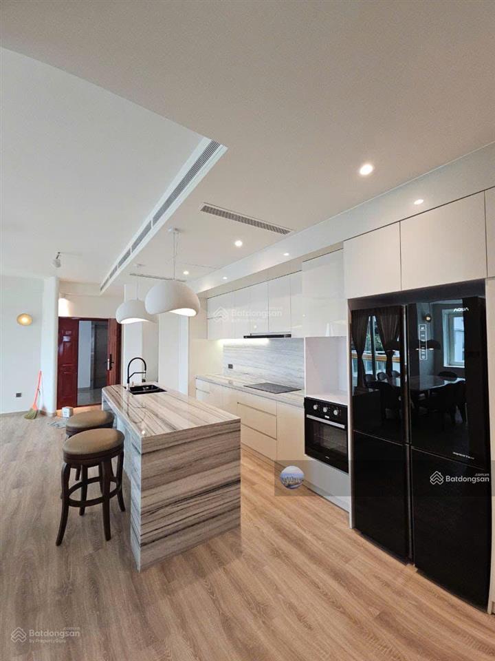 Bán căn 3pn  136m2 fideco riverview, quận 2, full nội thất sẵn hđ thuê 60,048 tr/tháng chỉ 13,5 tỷ