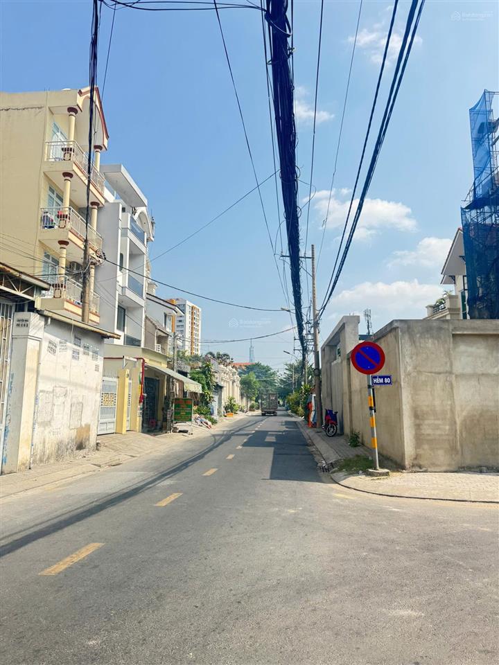 Bán đất mt đường 17 hbc  sát sông sài gòn & tttm gigamall  khu víp bs hbc, xây dựng tự do 5 tầng.