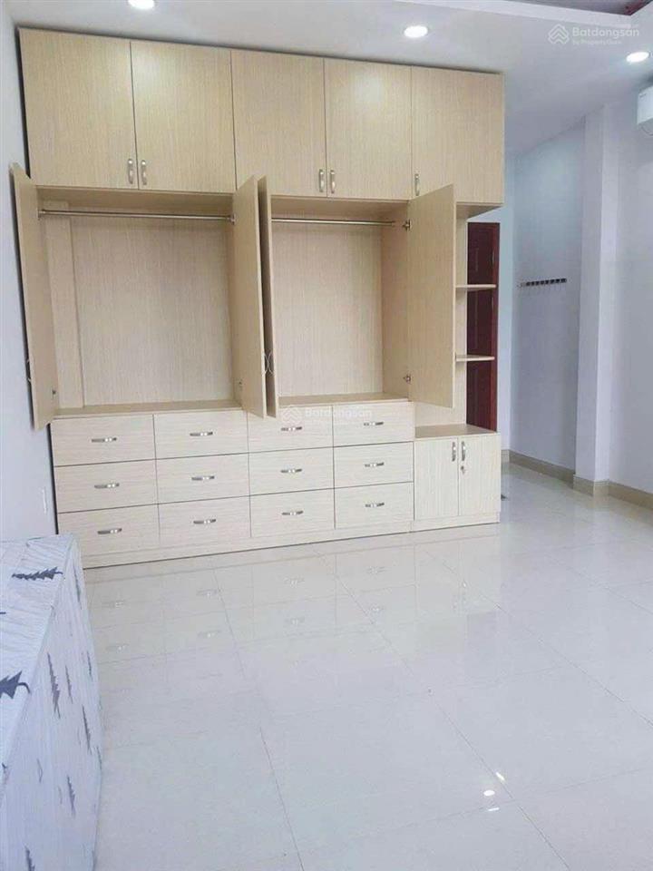 Nhà 4 tầng quốc lộ 13 hiệp bình phước  đang cho thuê 20tr/ tháng ổn định  giá tốt 7.9 tỷ