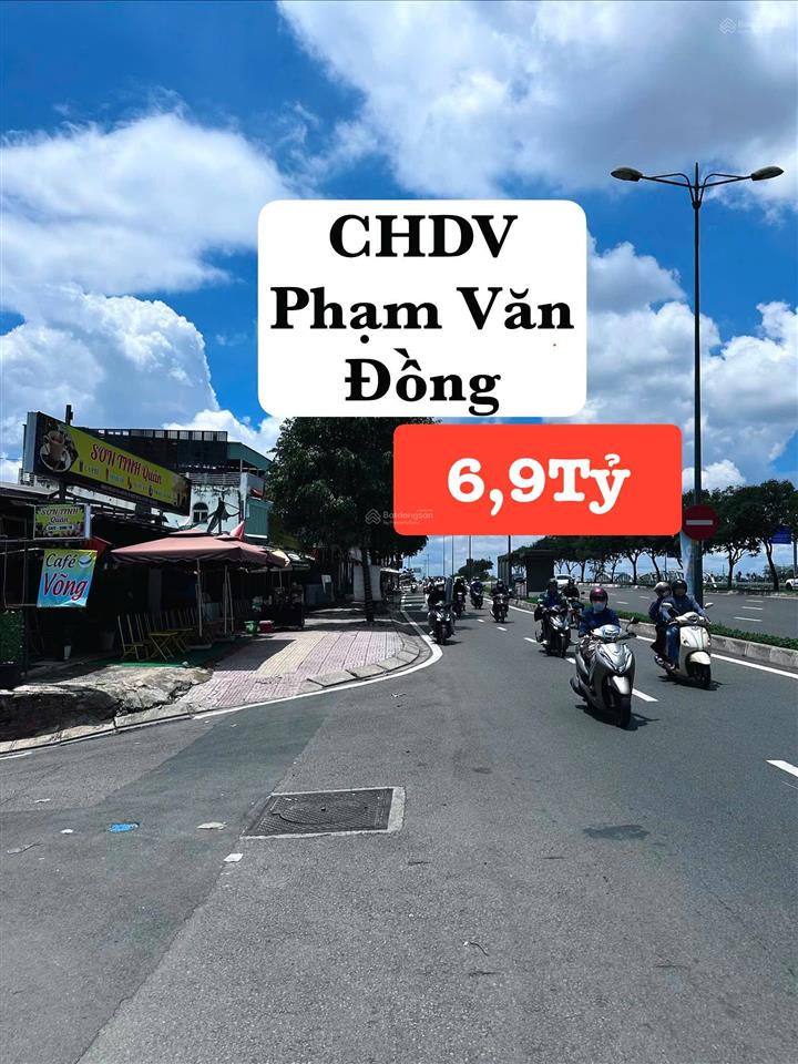 Lô góc 2 mặt tiền 5,9m x 13,5m  xây tự do tối đa 5 tầng  cách phạm văn đồng chỉ 30m.