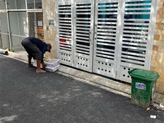 Nhà nguyên căn ngay bến đò linh đông  giá 9tr, 2 pn, 2wc