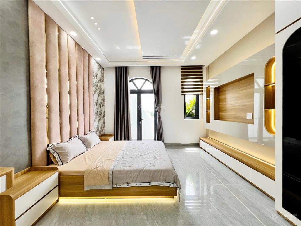 Cần bán giảm 1 tỷ nhà mới 5 tầng full nội thất  tk hiện đại đẹp sang  giá mới 6.1 tỷ  ở ngay.
