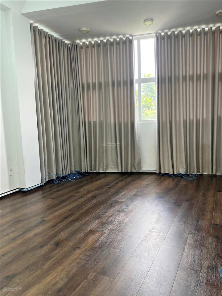 Nhà 5 tầng có hầm mặt tiền phạm văn đồng  giá 23 triệu/tháng, p. hiệp bình chánh