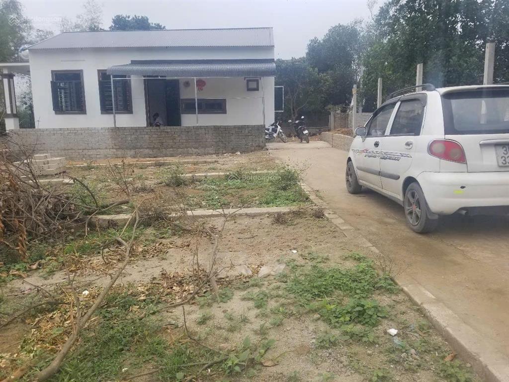 Chính chủ cần tiền bán mảnh đất 45m vân lôi oto đổ cửa
