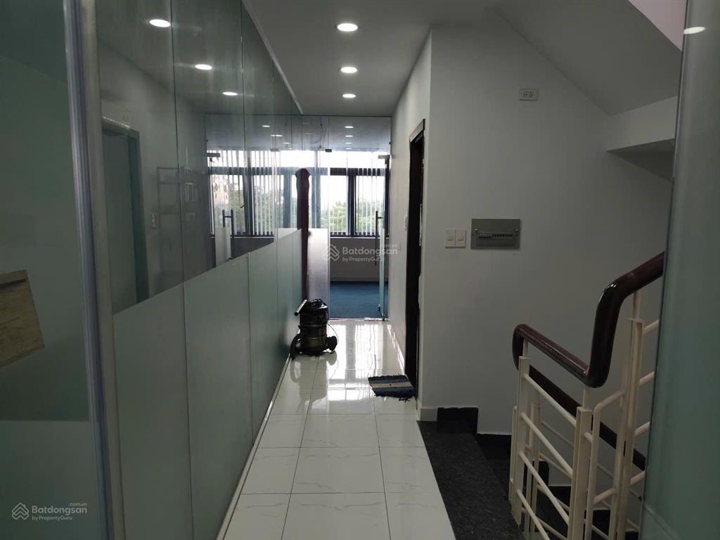 Bán căn nhà góc 2mt (6x20m) bình lợi p13 bình thạnh 1 trệt 2 lầu st 4pn 4wc giá 10 tỷ tl