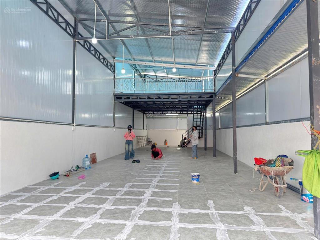 Cho thuê kho (6x20m) đường bình lợi p13 bình thạnh 120m² giá 22 triệu