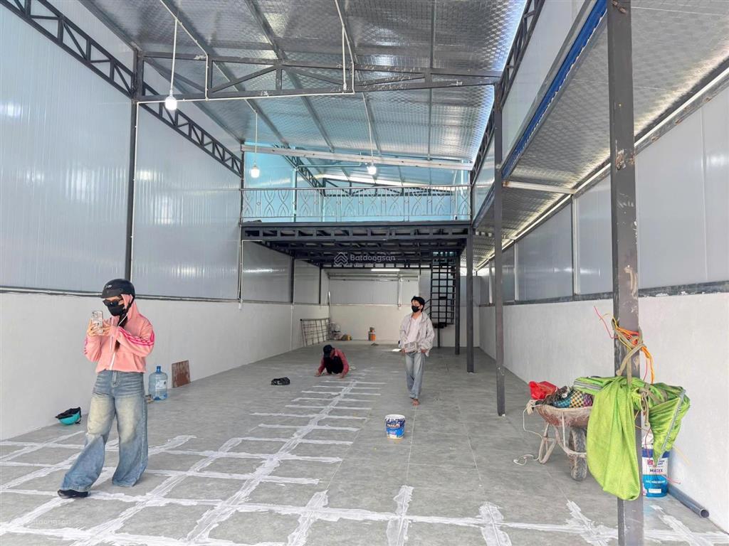 Cho thuê kho (6x20m) đường bình lợi p13 bình thạnh 120m² giá 22 triệu