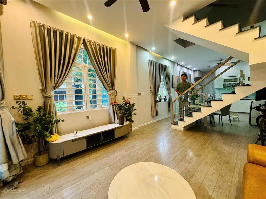 Cho thuê nhà kdc bình lợi, trệt lầu sân thượng dt (4x17m) đường bình lợi p13 bình thạnh