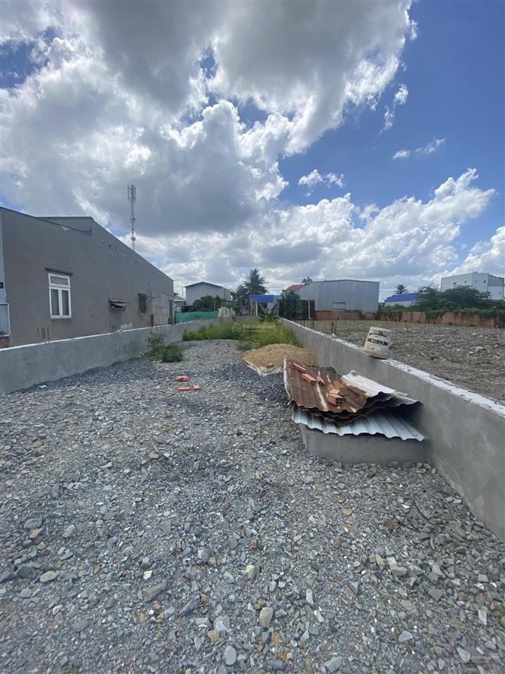 Bán gấp nền 206m2 thổ cư xã lê minh xuân, bình chánh