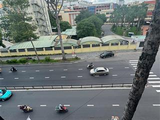 Cho thuê nhà mặt tiền đường 3 tháng 2  quận 10