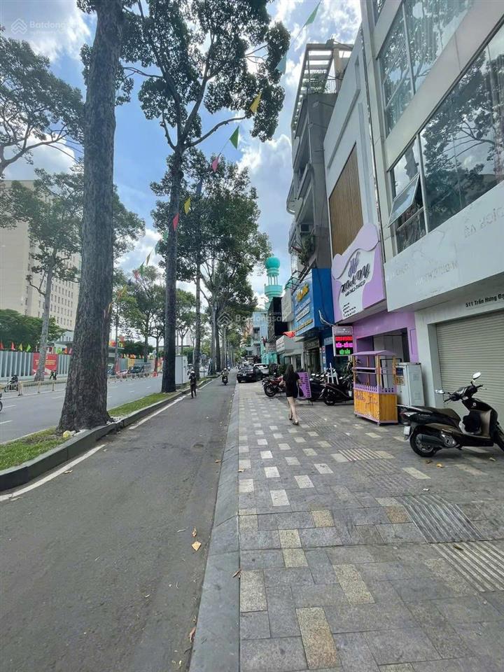 Cho thuê nhà mặt tiền trần hưng đạo quận 1