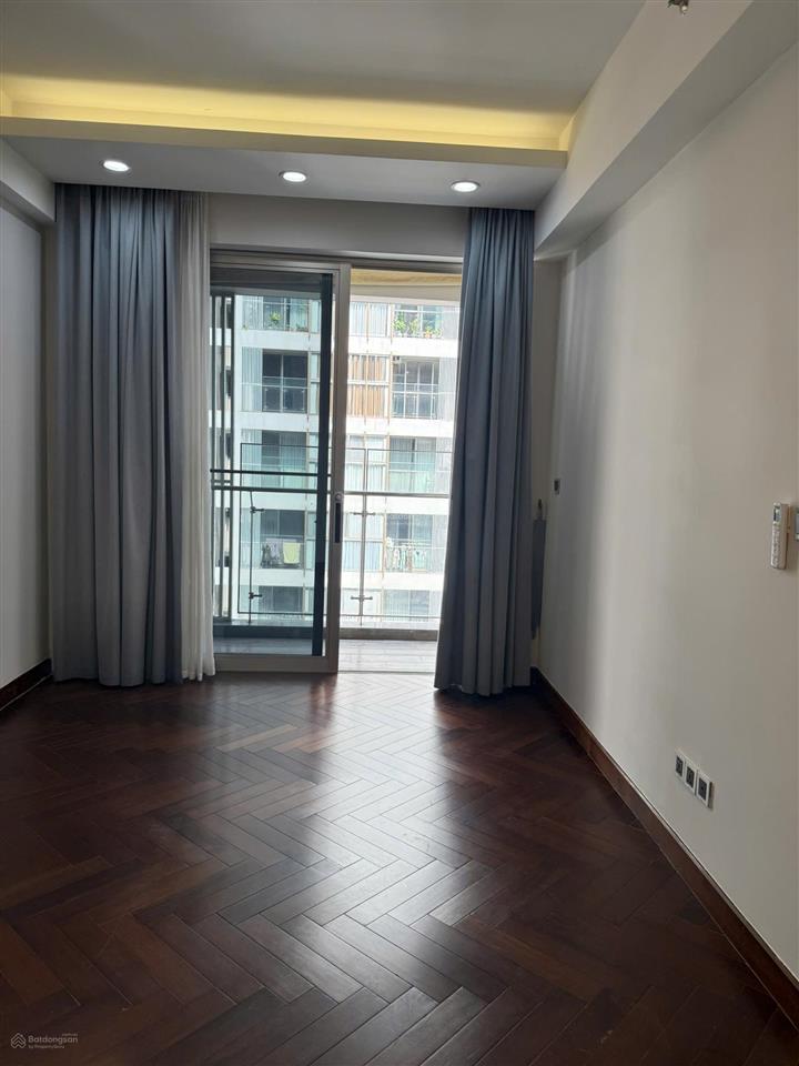 Bán căn hộ midtown m6 pmh  q7. dt 91m2, 2pn, 2wc, 2 ban công thoáng, giá 10.5 tỷ.  0934 990 ***