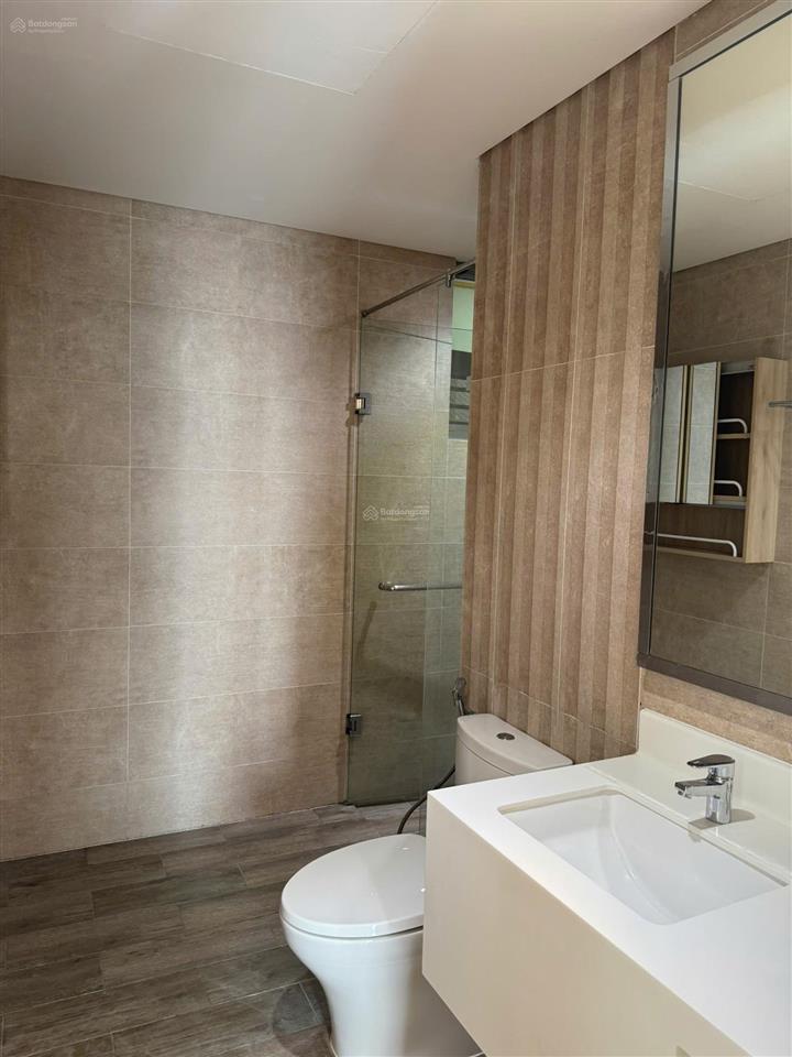 Bán căn hộ midtown m6 pmh  q7. dt 91m2, 2pn, 2wc, 2 ban công thoáng, giá 10.5 tỷ.  0934 990 ***