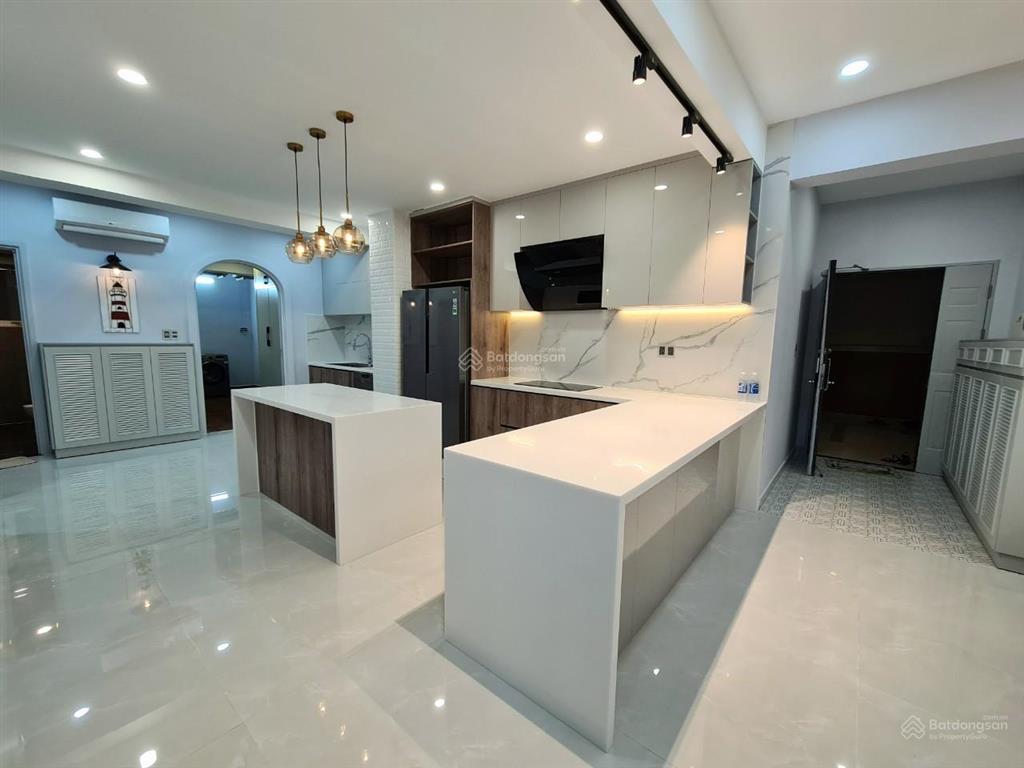 Bán căn hộ riverside residences. dt 147m2 3pn full nt, lầu cao, view sông. giá 14 tỷ. 0934 990 ***