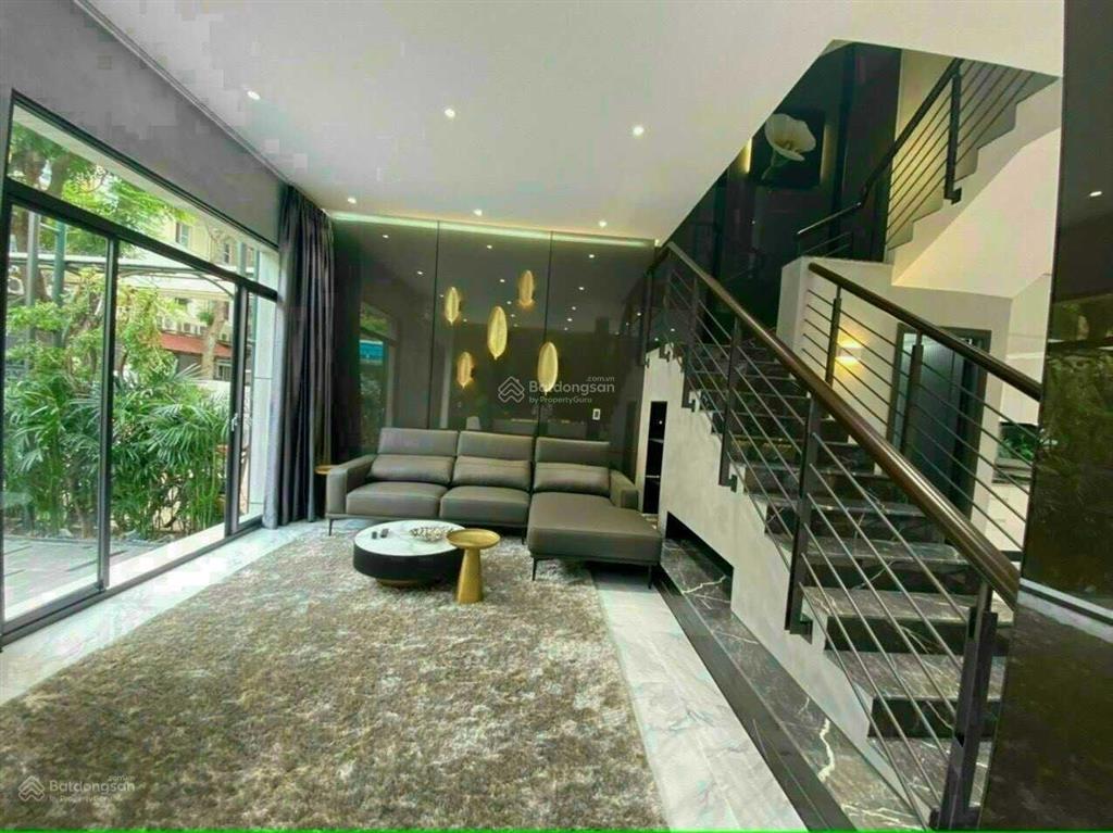 Bán biệt thự mỹ giang  pmh  quận 7 dt 126m2. giá 42 tỷ. nhà đẹp.  0934 990 ***