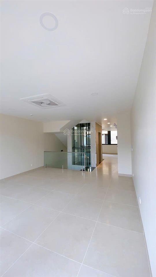 Cho thuê shophouse hoàn thiện the global city, mặt tiền đường 20m