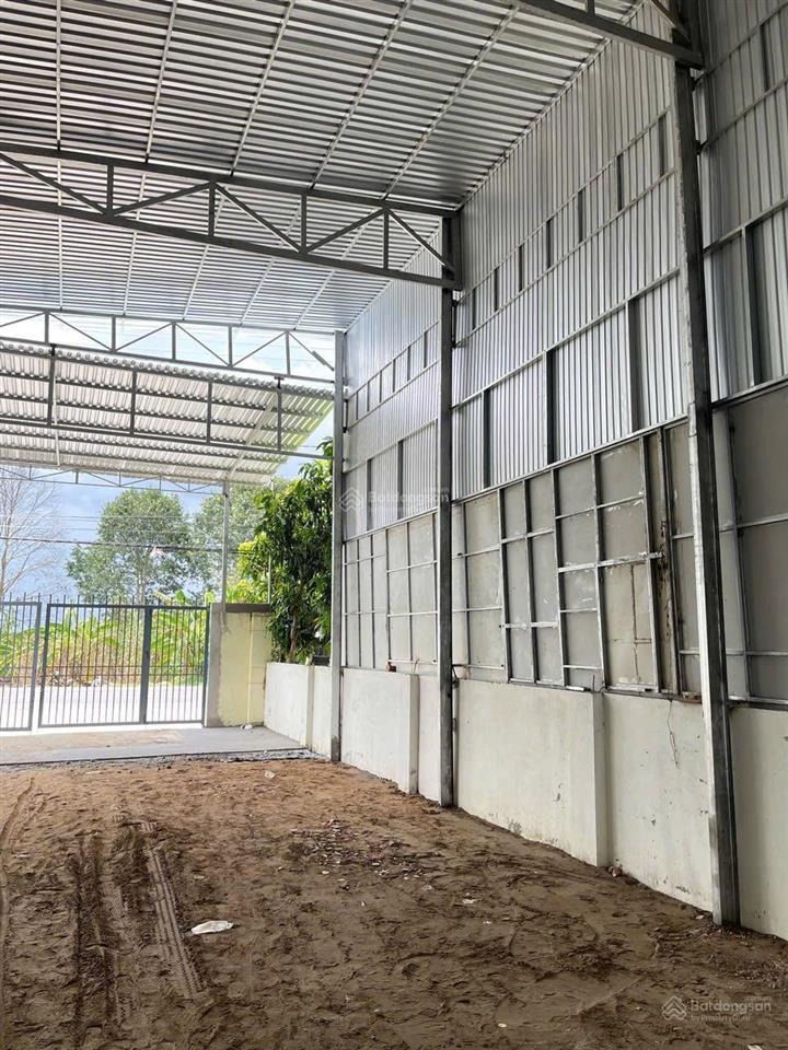 Chính chủ gửi bán kho giá rẻ giá hời mặt tiền quốc lộ 61c, phong điền tp cần thơ