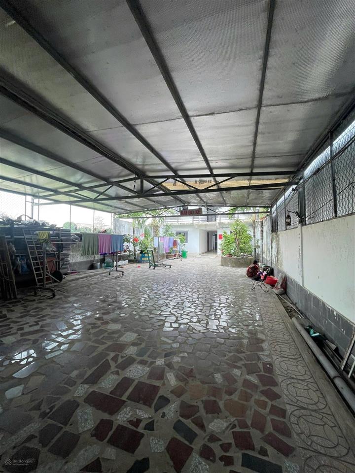 Nhà nghỉ 21 phòng mặt tiền quốc lộ 61c, doanh thu đều và tốt giá rẻ