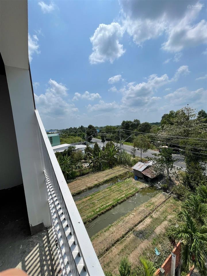 Bán nhà nghỉ 19 phòng trệt 2 lầu mặt tiền quốc lộ 61c phong điền tp cần thơ