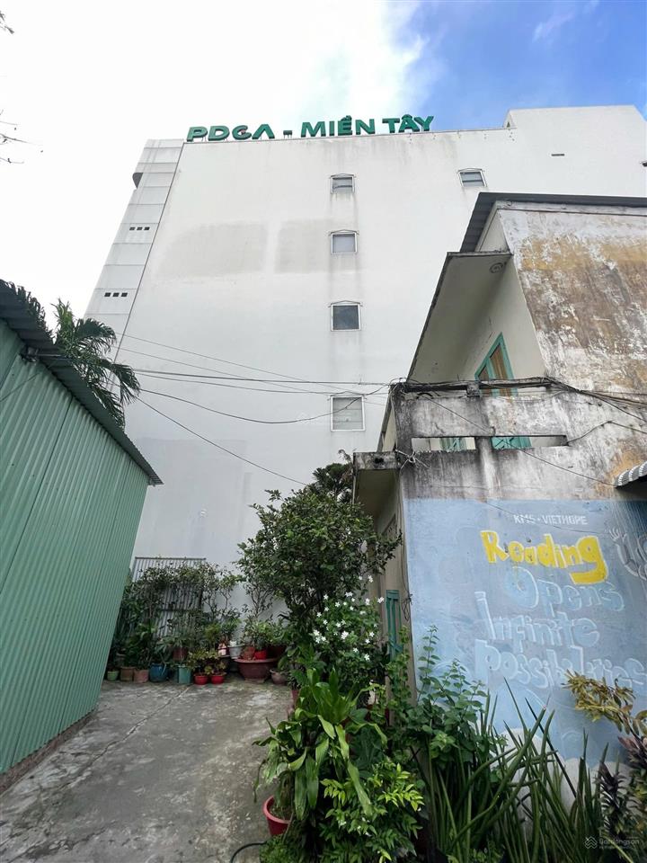 Chủ gốc nhà trệt mặt tiền đường 30/4