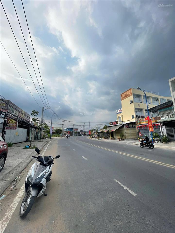 Giảm 1,7 tỷ mặt tiền hoàng quốc việt
