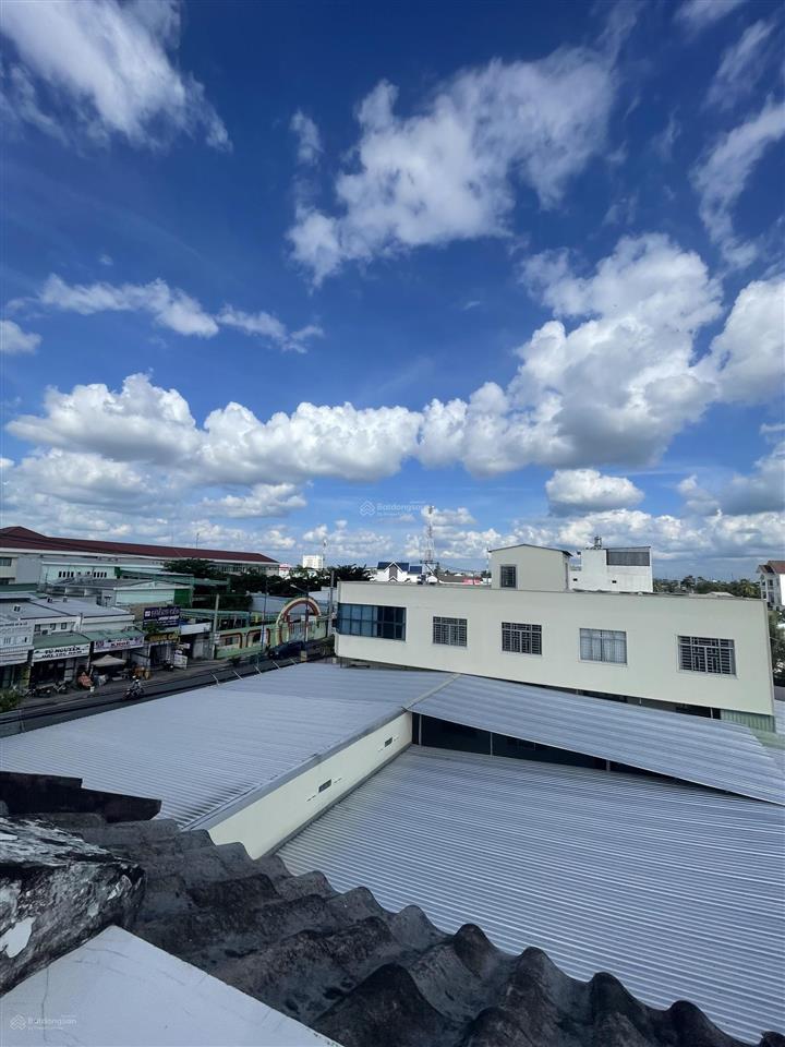 Chủ gốc mặt tiền hoàng quốc việt quỹ đất đẹp
