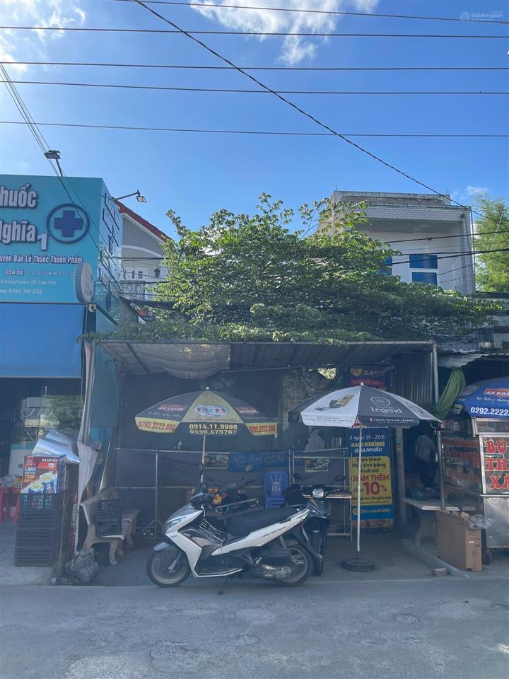Mặt tiền đường bùi hữu nghĩa sát bên nguyễn văn trường cách đại học nam cần thơ 500 mét