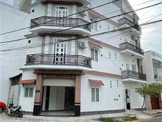 Góc mặt tiền đường nam cao và b9, kdc 91b, cách trần hoàng na 100 mét