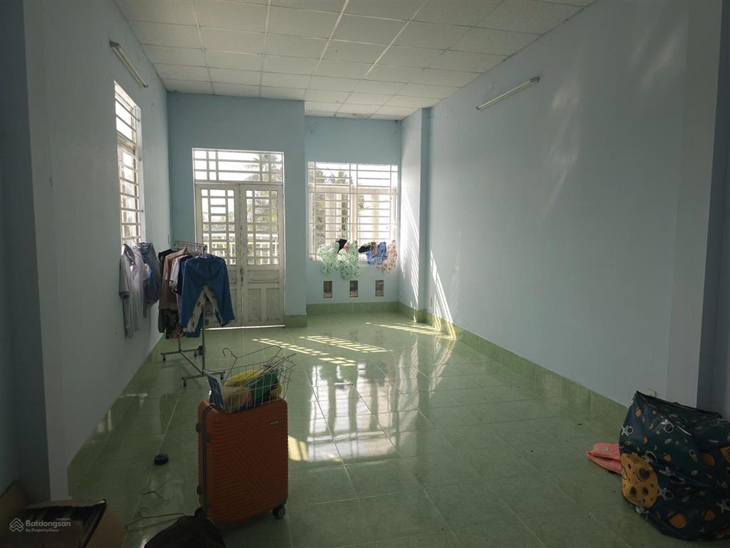 Cặp nhà hoàn công mặt tiền hoàng quốc việt có bán lẻ 160 m2