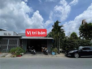 Giảm 100 triệu mặt tiền chí sinh kế căn nhà màu tím