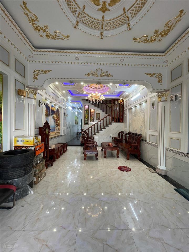 Chủ gốc nhà trệt 2 lầu đường số 20 trung tâm thương mại phong điền  sát phan văn trị